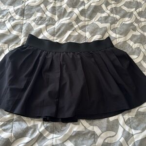 Active Work Out Skirt/Shorts Medium